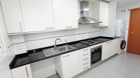 Foto 4 de Pis de lloguer a Lacetania, Can Roca, Barcelona