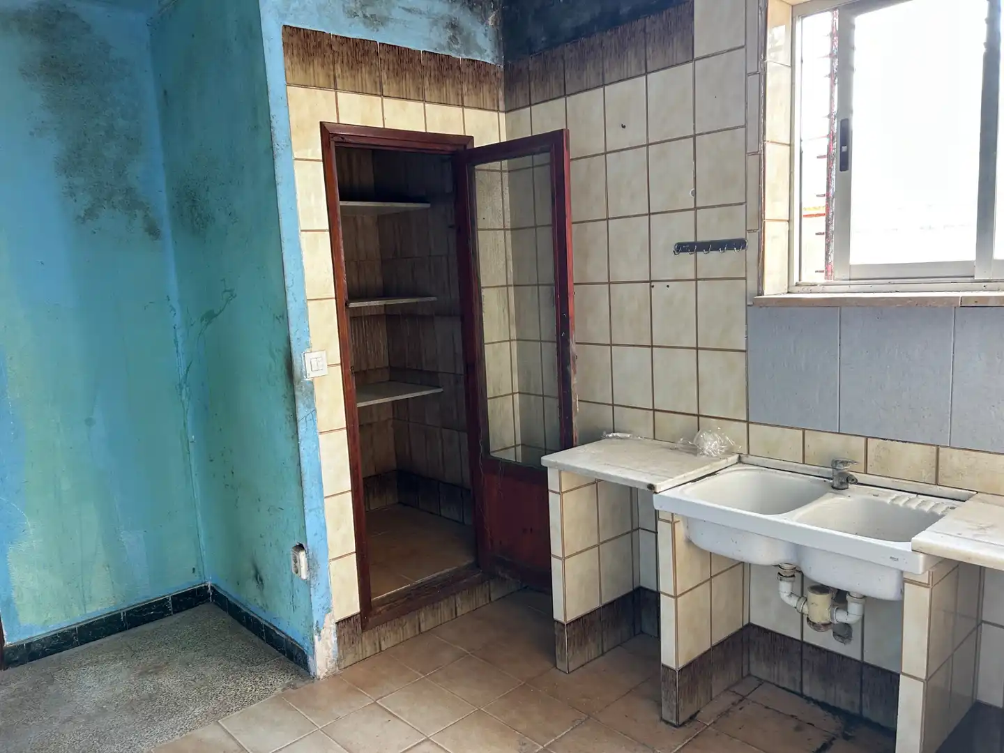Bany de Casa o xalet en venda en Llíria