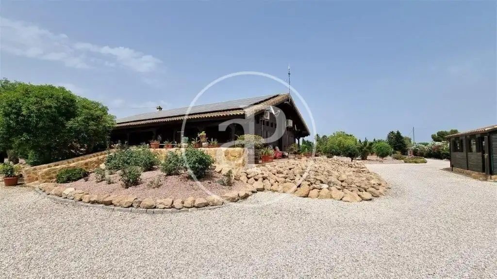 Casa o chalet en venta en Catral con Aire acondicionado, Calefacción y Jardín privado