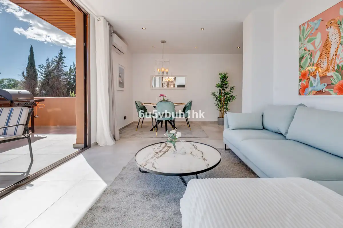 Flat with lift for sale in Estepona Pueblo, imagen 4