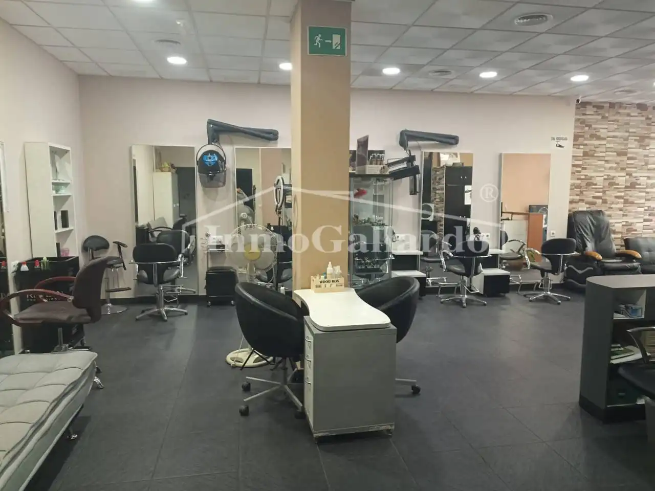 Locale commerciale in cessione a Este, imagen 21