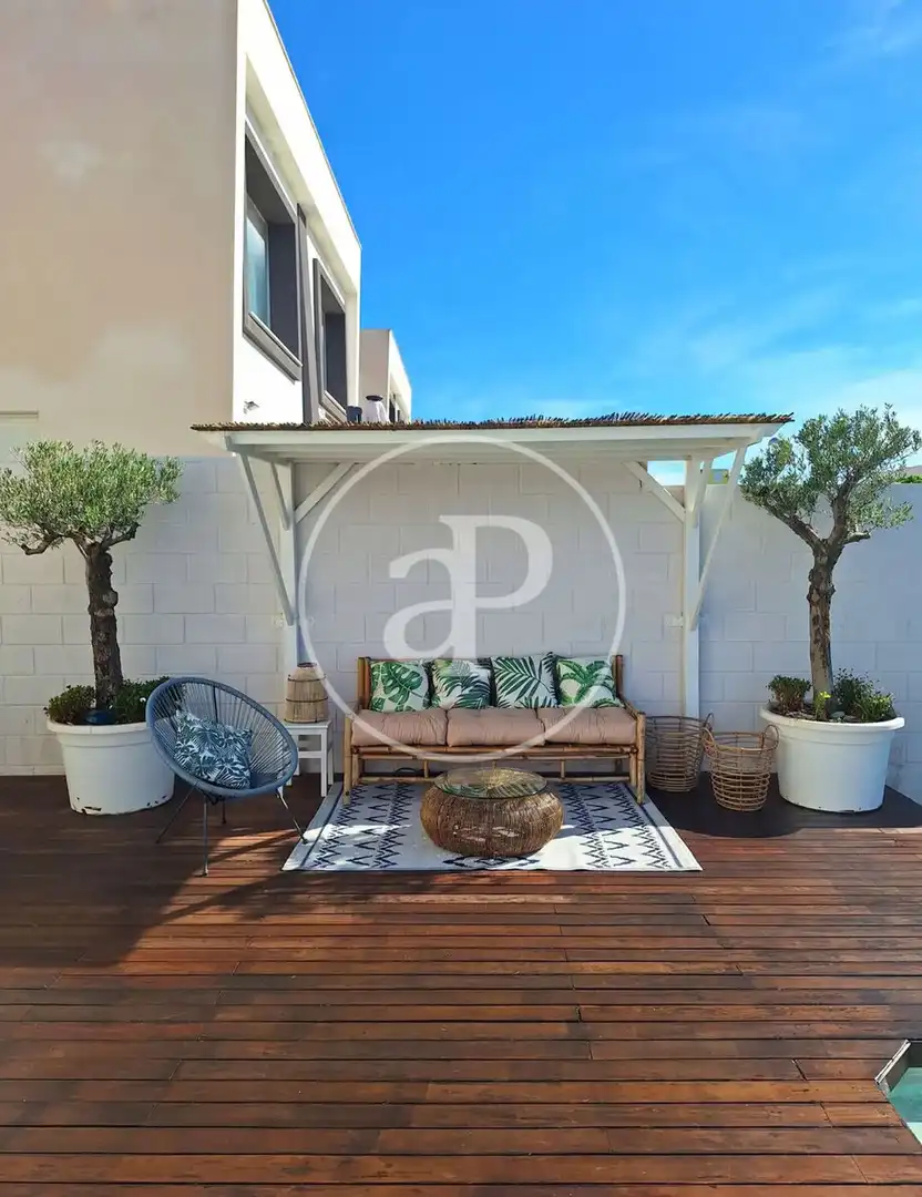 Terrasse von Haus oder Chalet zur Miete in Santa Pola mit Klimaanlage, Heizung und Privatgarten