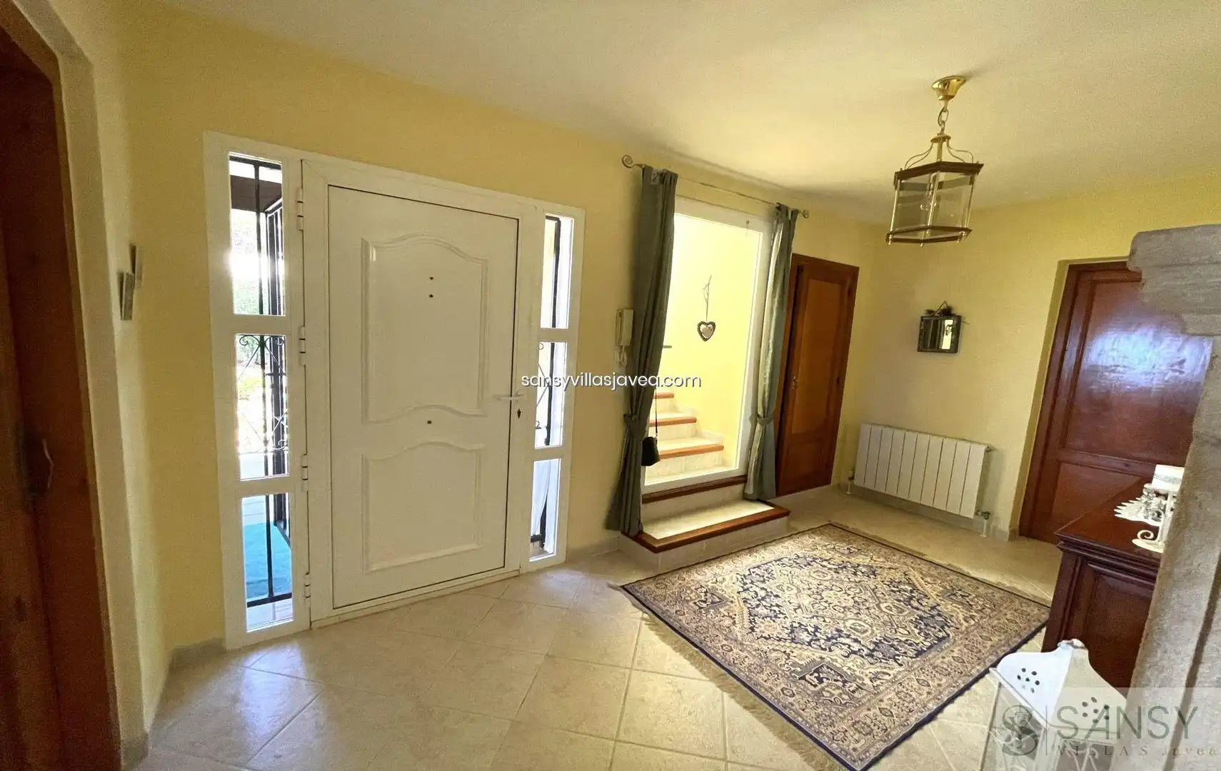 Houses for sale in Jávea / Xàbia  with Air Conditioner and Storage room