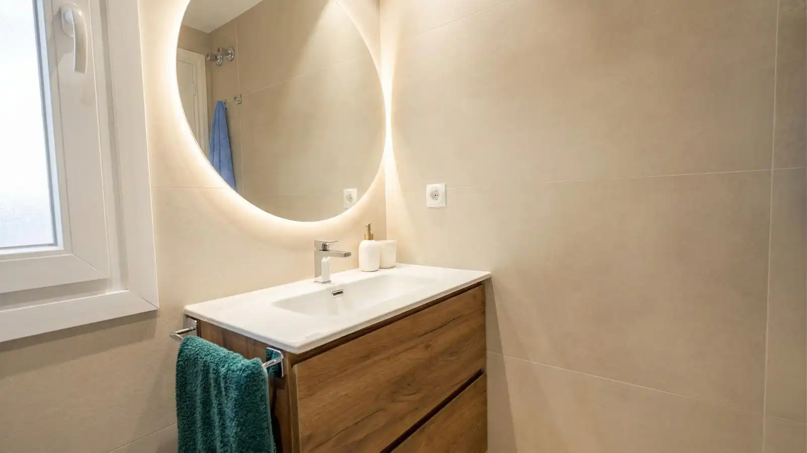 Bathroom of Apartments for sale in Dénia  with Air Conditioner, Heating and Terrace