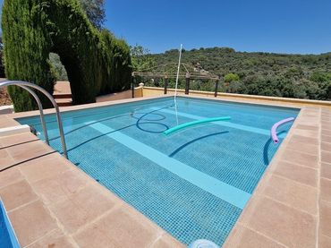Xalet amb piscina en venda a Periurbano Oeste - Sierra