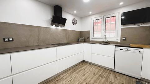 Foto 2 de Casa adosada en venda a Palau-solità i Plegamans, Barcelona