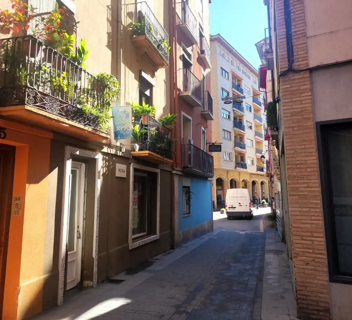 Local comercial en venda a Barbastro, imagen 2