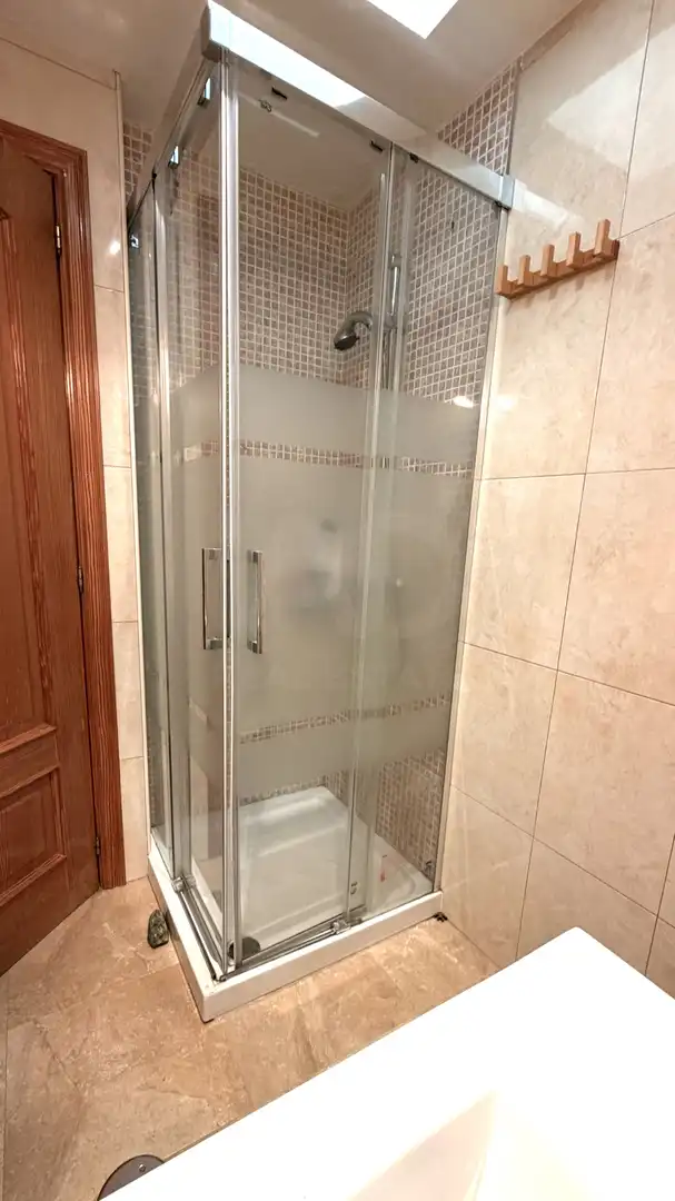 Casa aparellada amb piscina en venda a Playa de San Juan - El Cabo de las Huertas, imagen 26