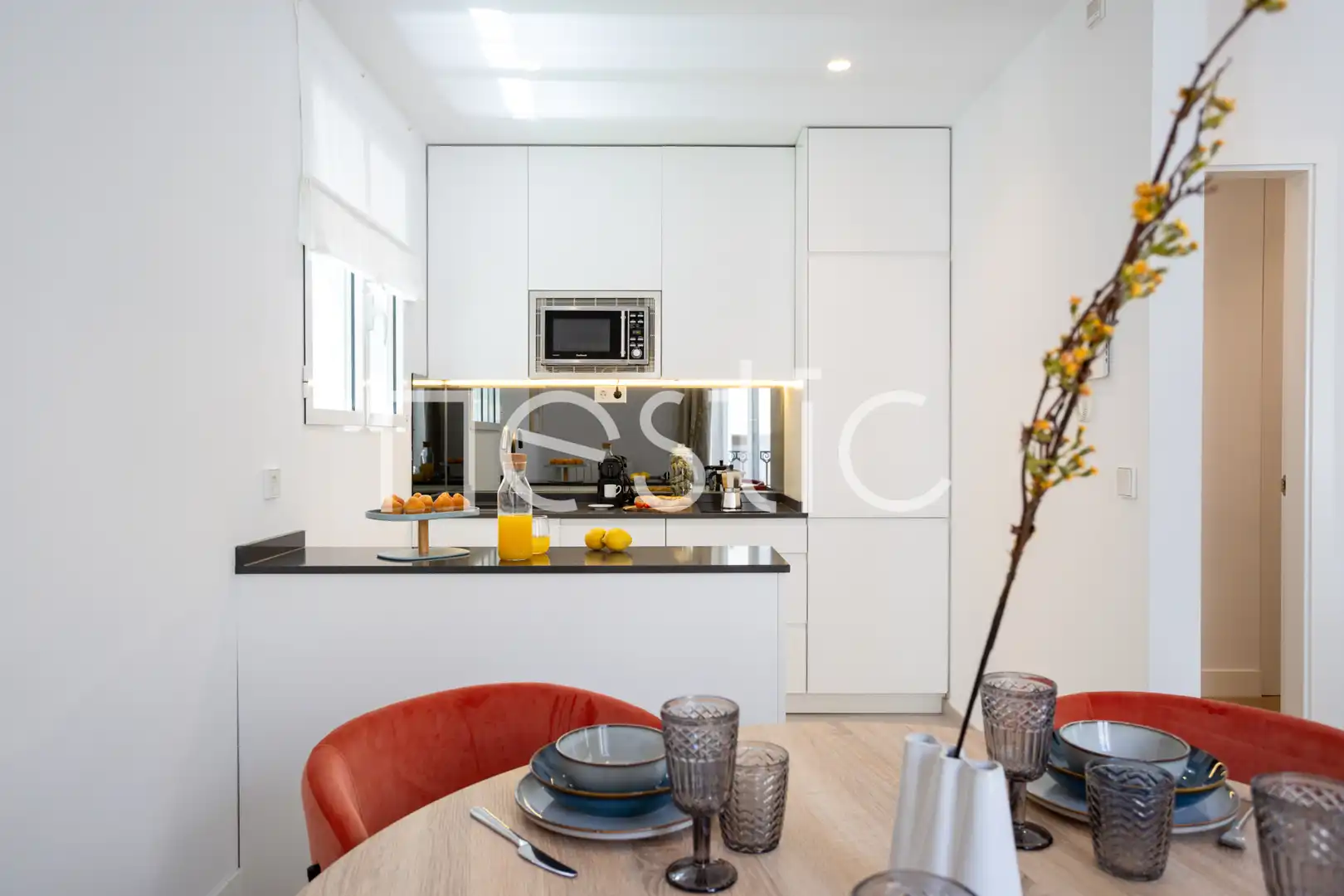 Cocina de Apartamento de alquiler en Madrid con Aire acondicionado, Calefacción y Amueblado