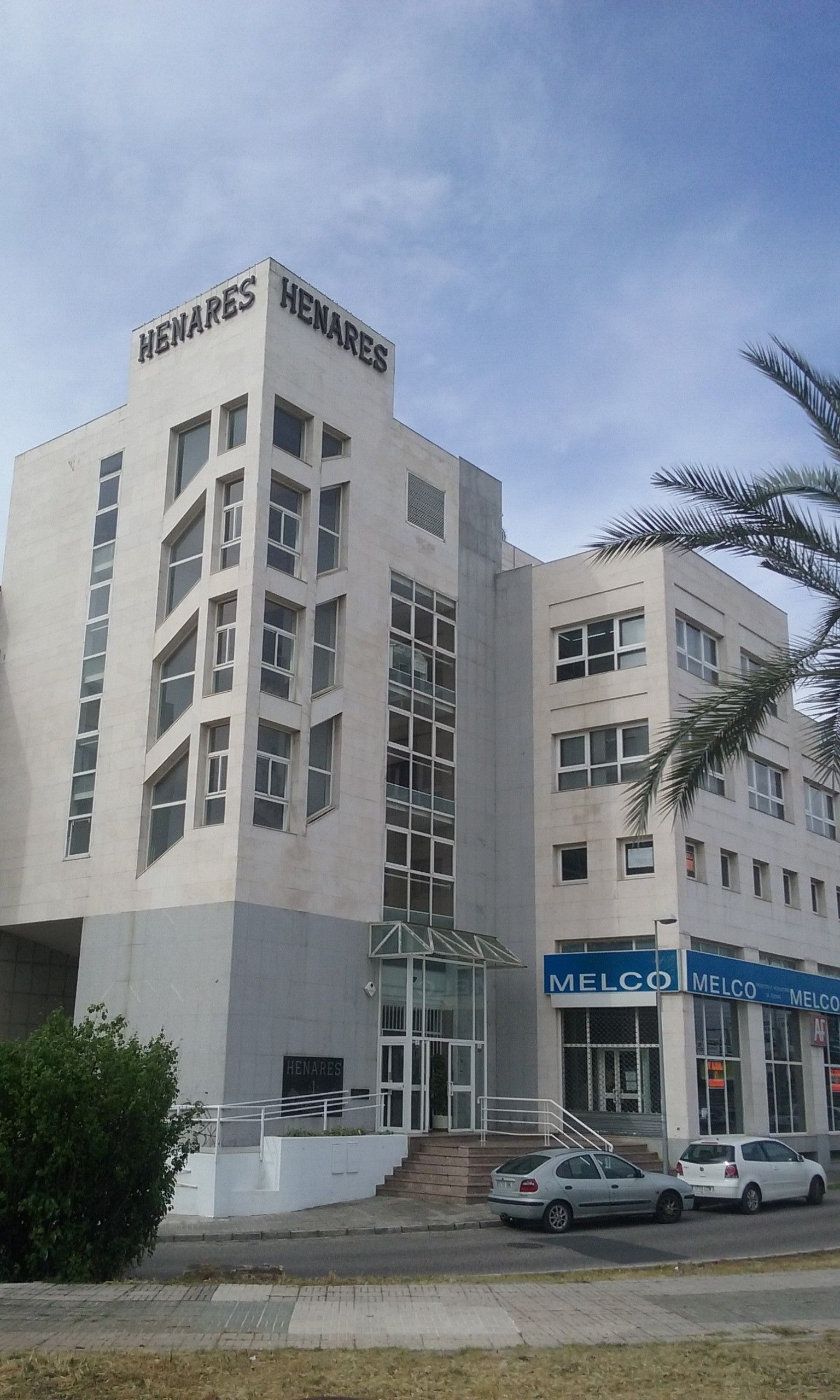 Oficina de lloguer a Plaza el Tato, San Pablo, San Pablo - Santa Justa