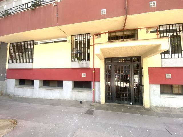 Local comercial en Venta en La Verneda i la Pau