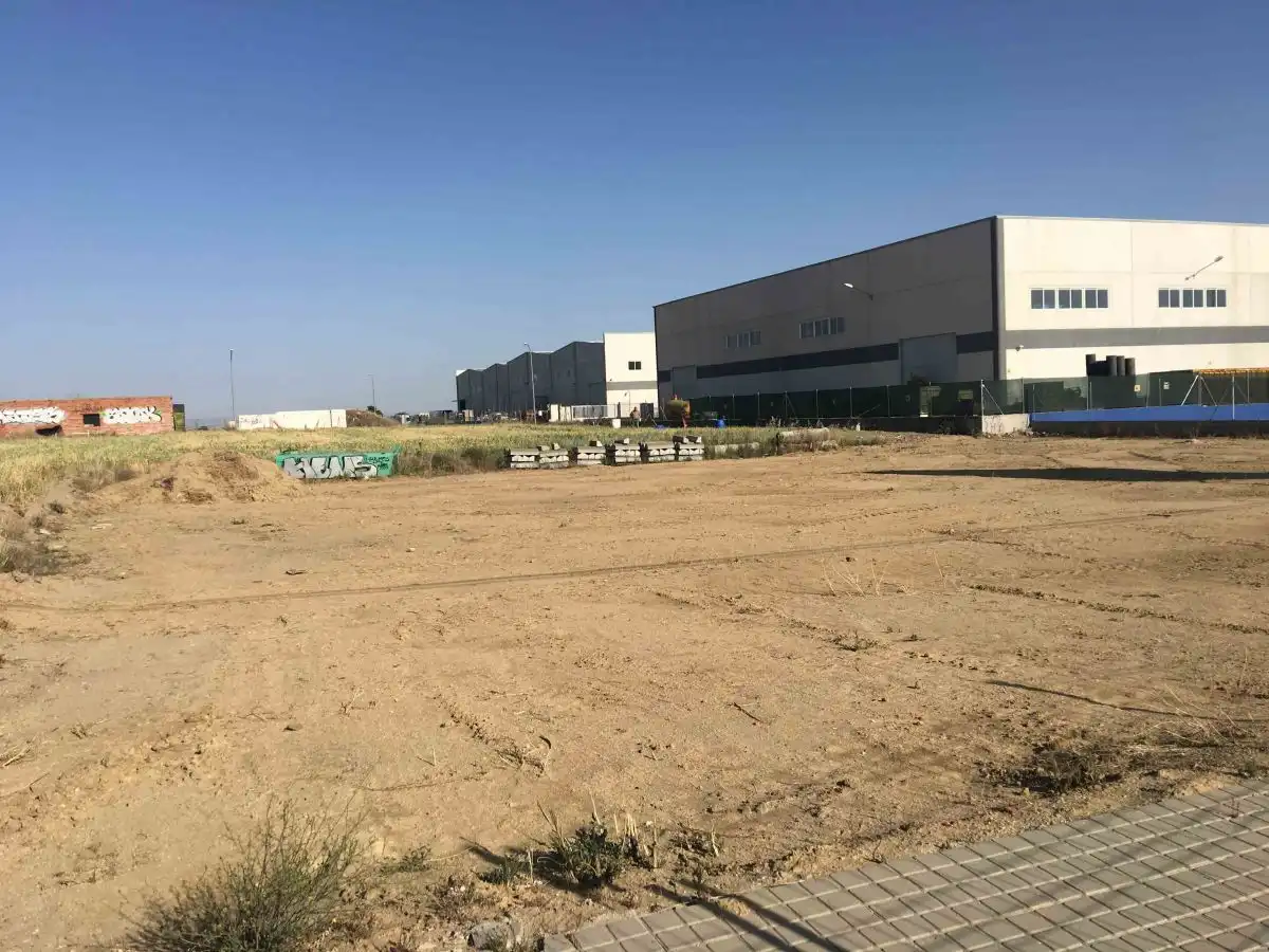 Fabrik Grundstücke zur Miete in Griñón