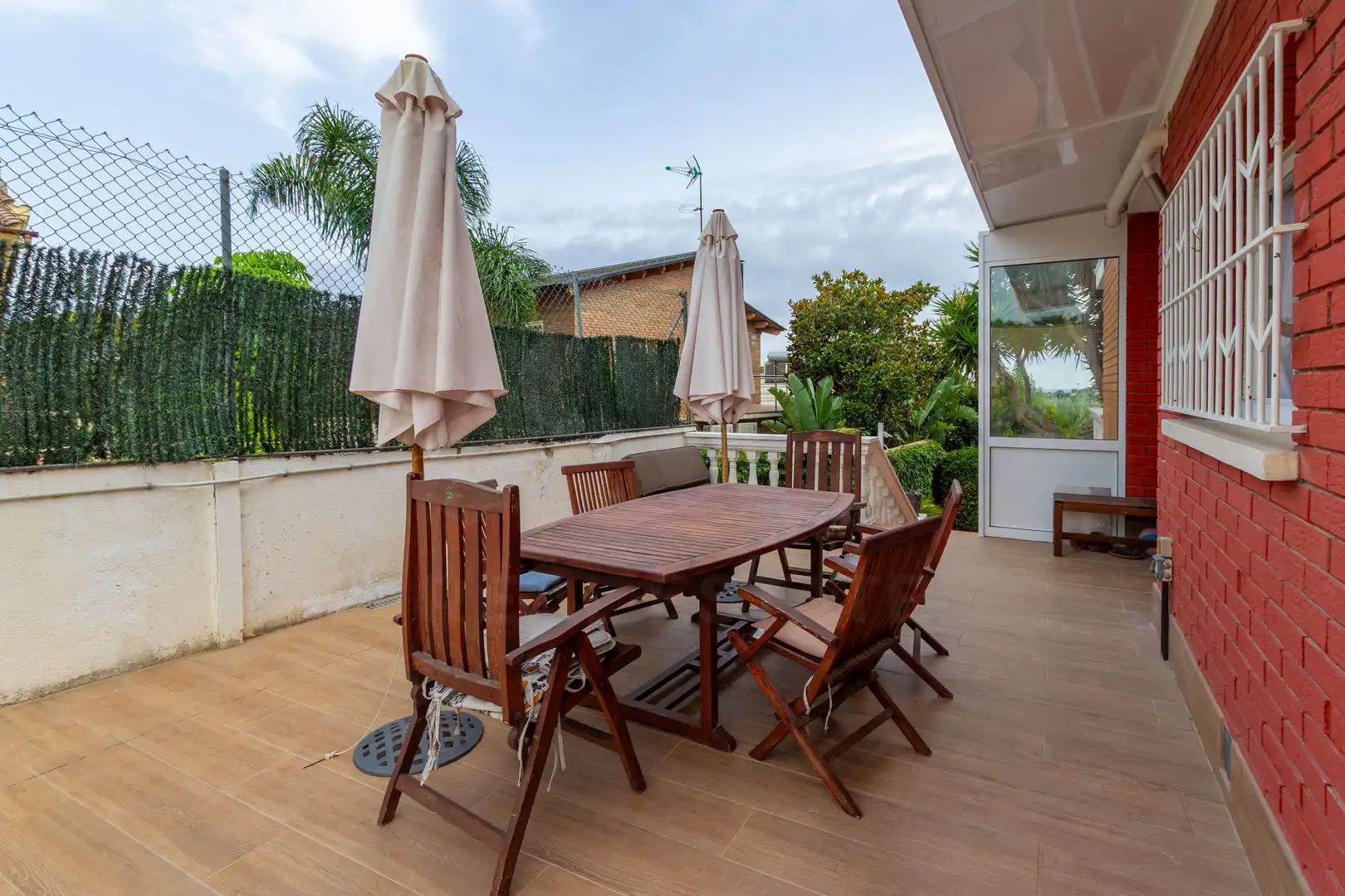 Terraza de Casa adosada en venta en Castelldefels con Aire acondicionado, Calefacción y Terraza