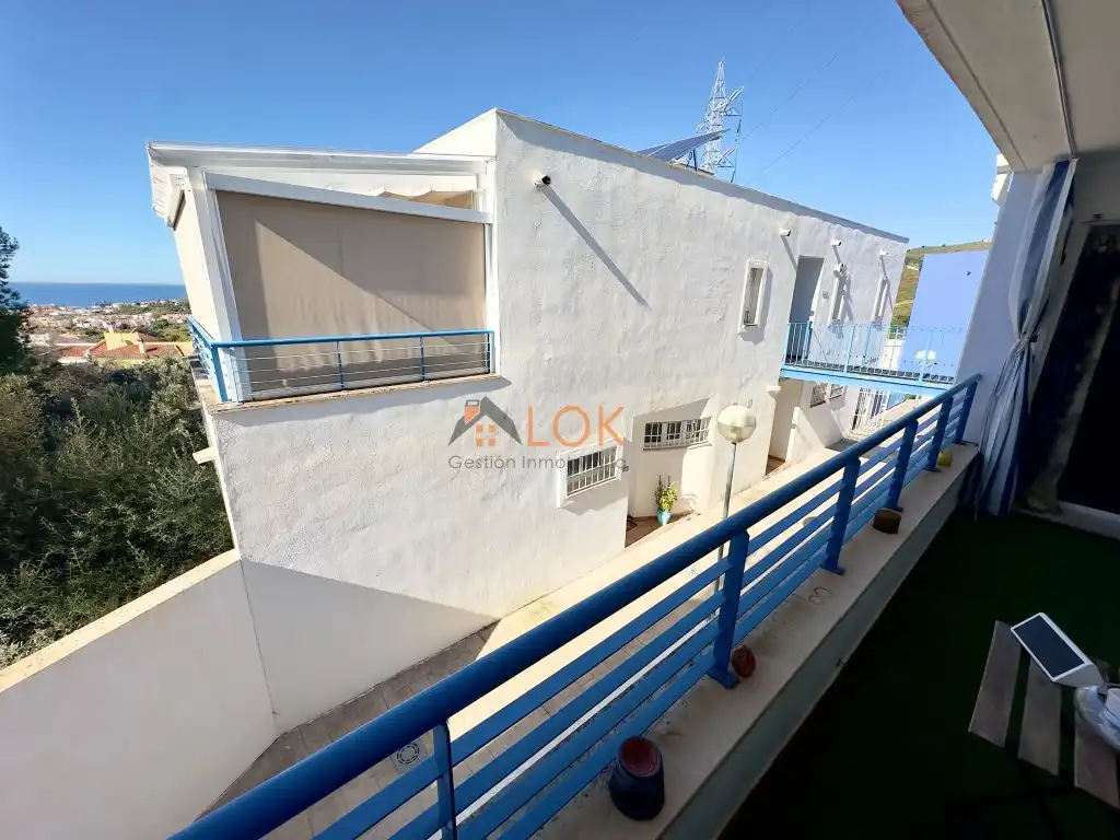 Vista exterior de Dúplex en venta en Vélez-Málaga