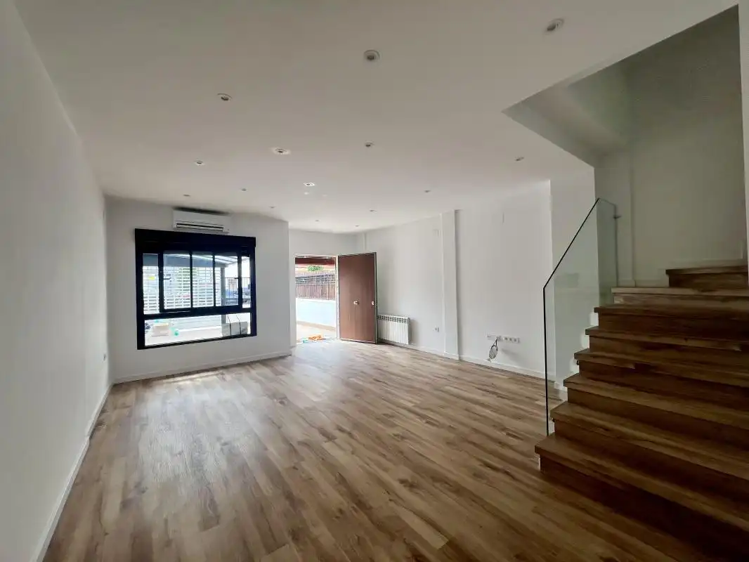 Detached homes for rent in L'Eliana  with Air Conditioner, Heating and Terrace