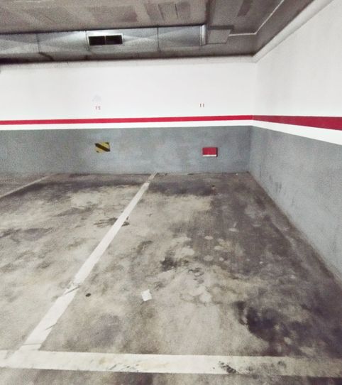 Foto 2 von Garage zur Miete in Carrer de Ferran Puig, 31, El Putget i el Farró, Barcelona Capital