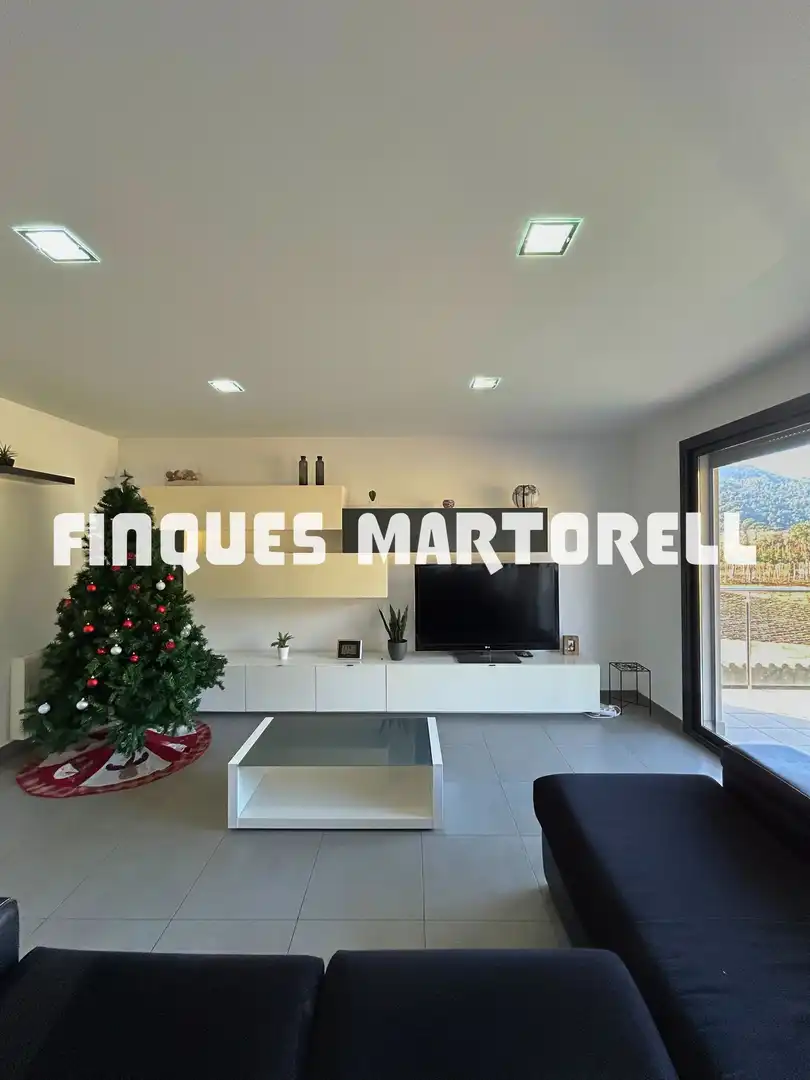 Living room of Houses for sale in Santa Coloma de Farners  with Air Conditioner, Heating and Private garden
