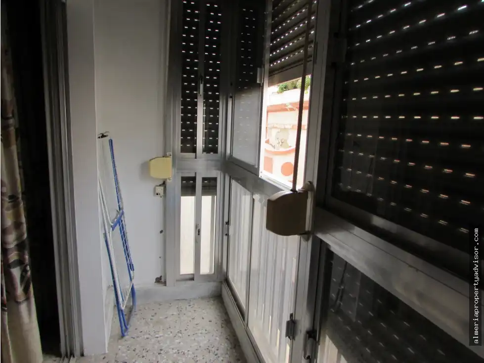 Terrassa de Pis en venda en Almería amb Moblat