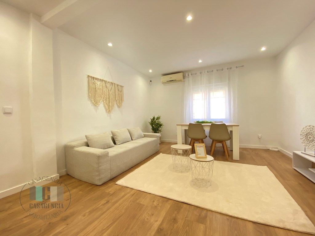 Sala d'estar de Pis en venda en Castellón de la Plana / Castelló de la Plana amb Aire condicionat