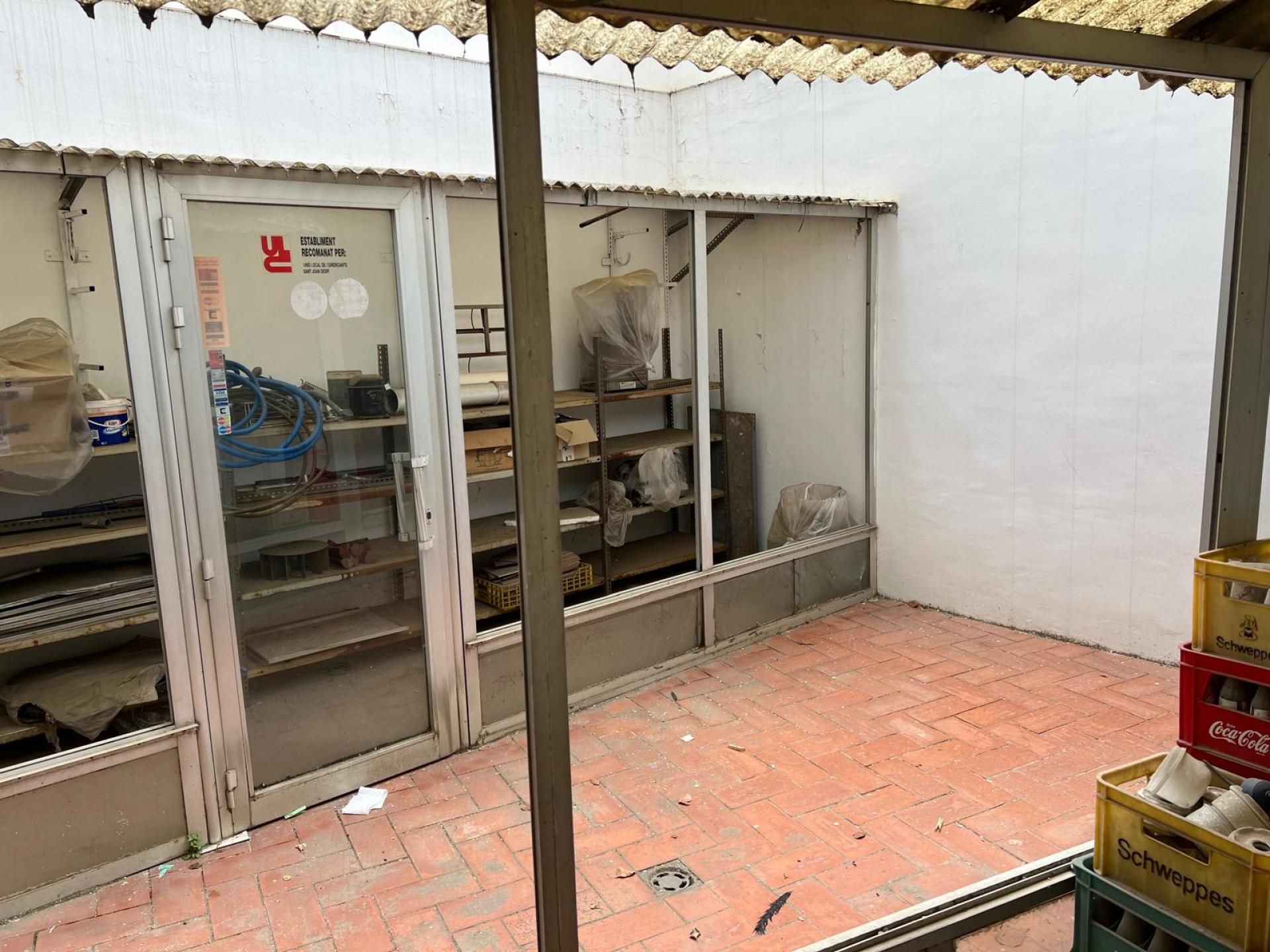 Premises for sale in Sant Joan Despí
