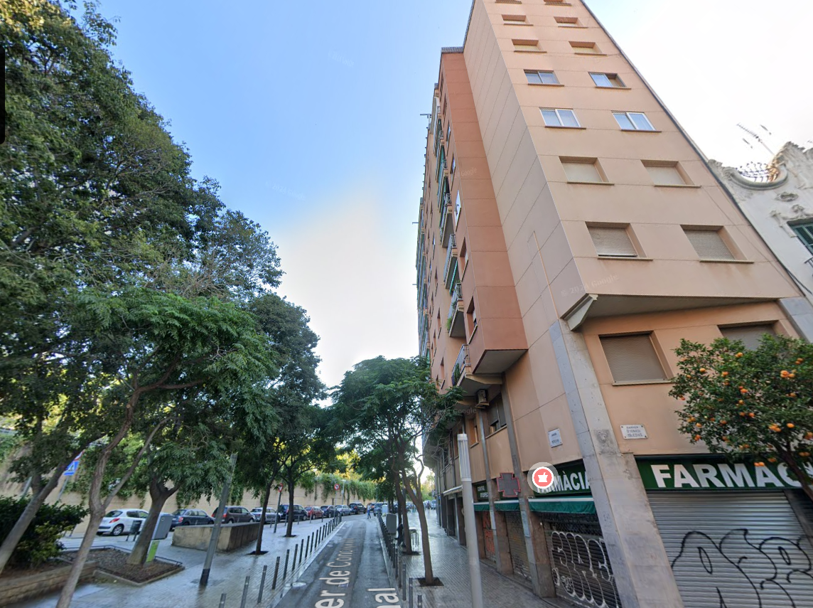 Exterior view of Flat to rent in  Barcelona Capital  with Heating, Storage room and Balcony