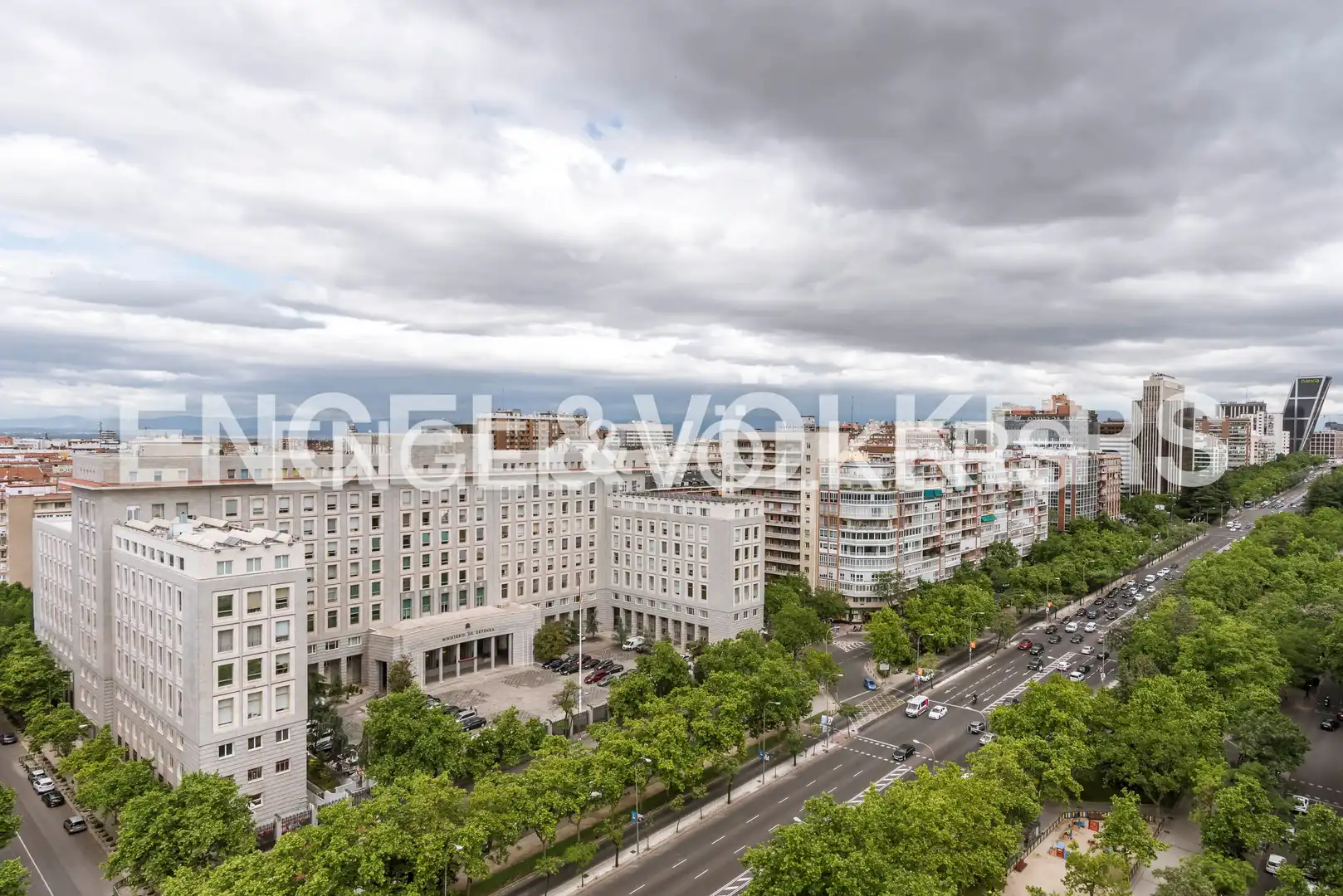 Vista exterior de Piso en venta en Madrid con Aire acondicionado y Calefacción