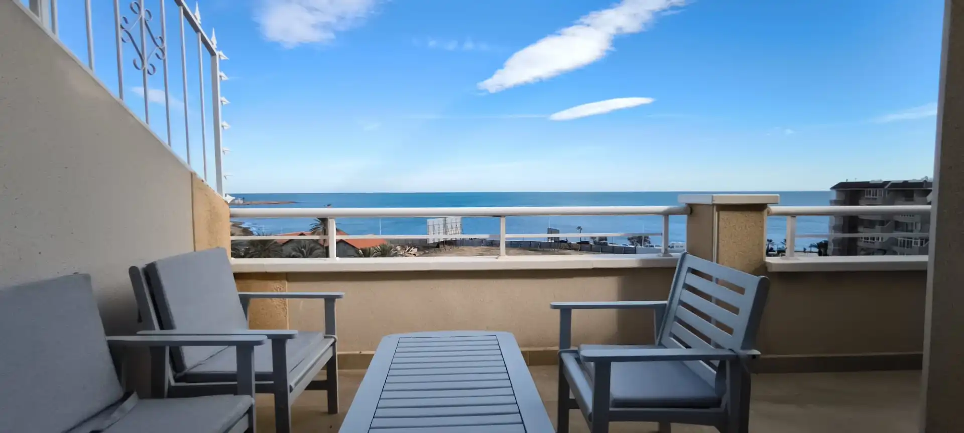 Penthouse mit Terrasse zum Verkauf in Playa del Cura