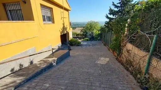 Chalet con jardín en venta en Residencial Park, imagen 2