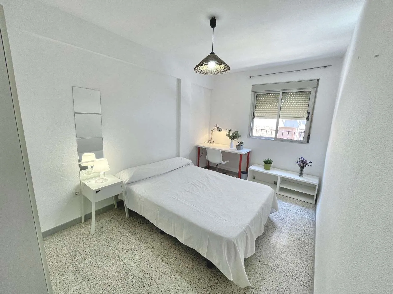 Habitación en Triana Oeste