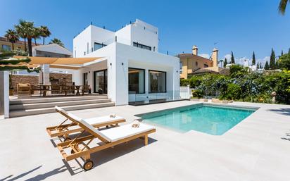 Garden of House or chalet for sale in Marbella  with Air Conditioner, Terrace and Swimming Pool