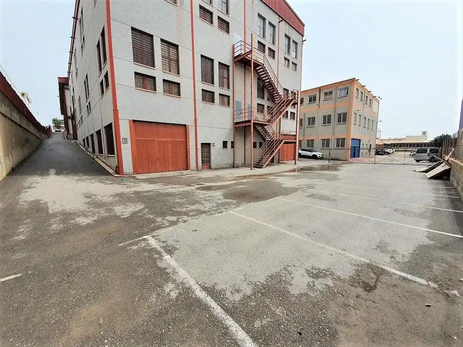 Nave industrielle à louer à Elche ciudad