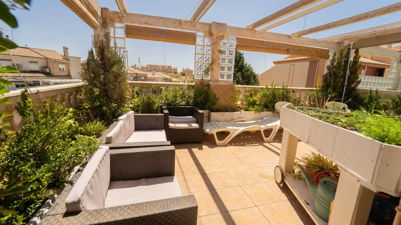 Chalet con terraza en venta en Calle Úbeda, imagen 89