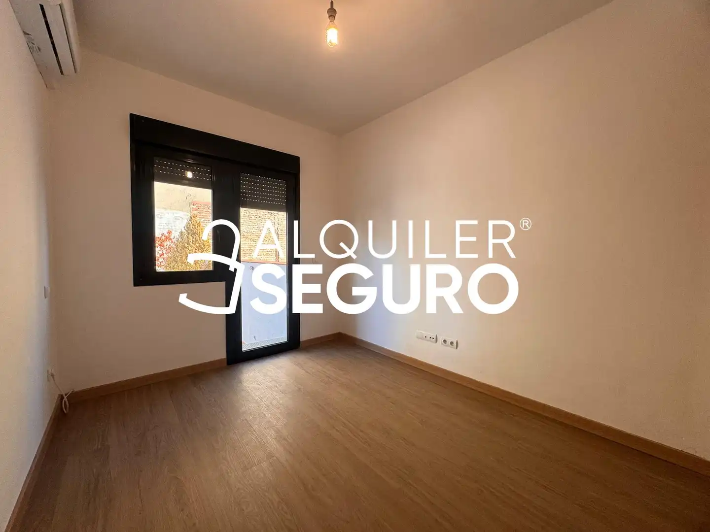 Habitación de Piso de alquiler en Carabanchel