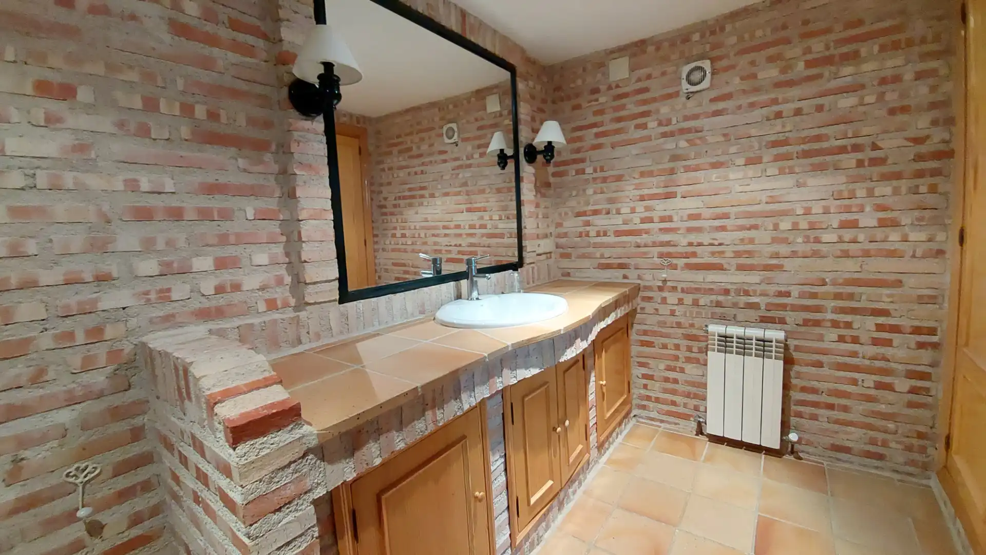 Baño de Apartamento de alquiler en Villaviciosa de Odón con Calefacción, Amueblado y Lavadora