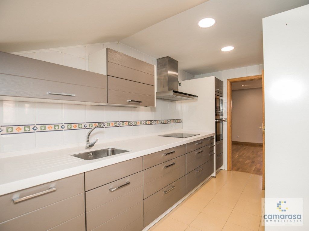 Kitchen of Flat for sale in Ávila Capital
