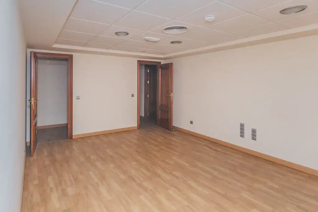 Oficina con ascensor en venta en Av. de la Estación, imagen 10