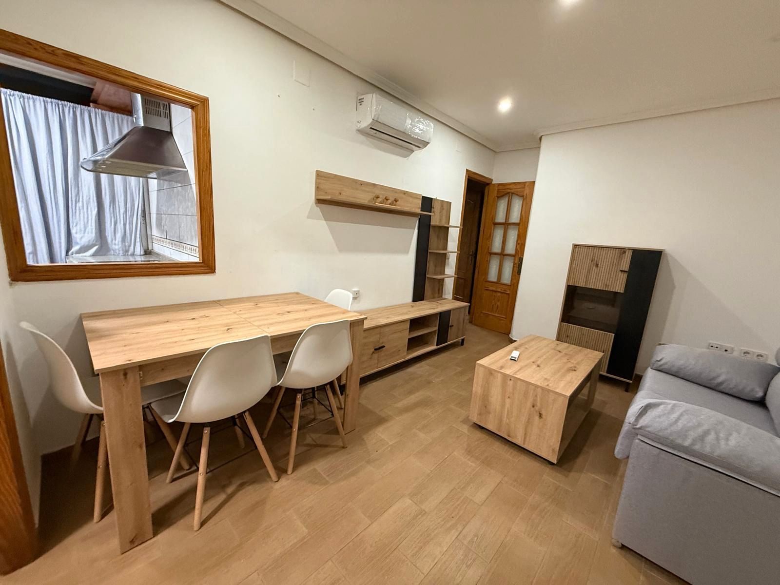 Living room of Flat to rent in  Córdoba Capital  with Air Conditioner, Furnished and Oven