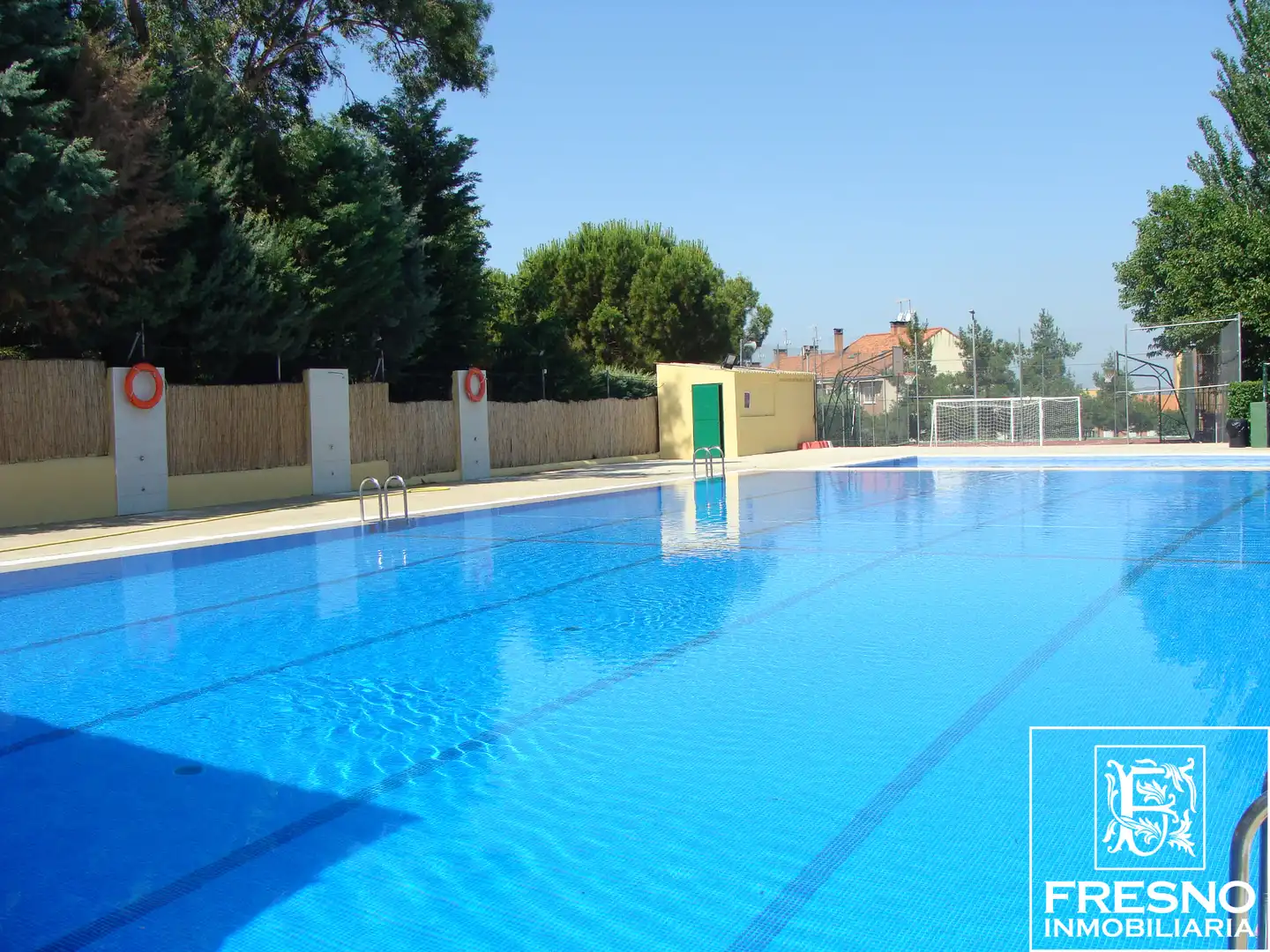 Schwimmbecken von Wohnung zum Verkauf in Algete mit Heizung, Parkett und Terrasse