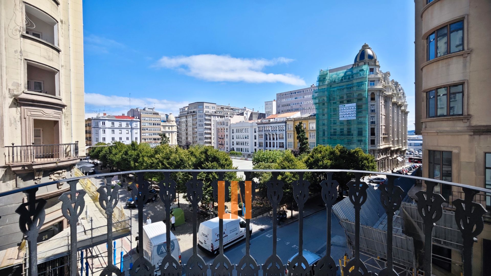 Vista exterior de Pis de lloguer en A Coruña Capital  amb Aire condicionat, Calefacció i Forn