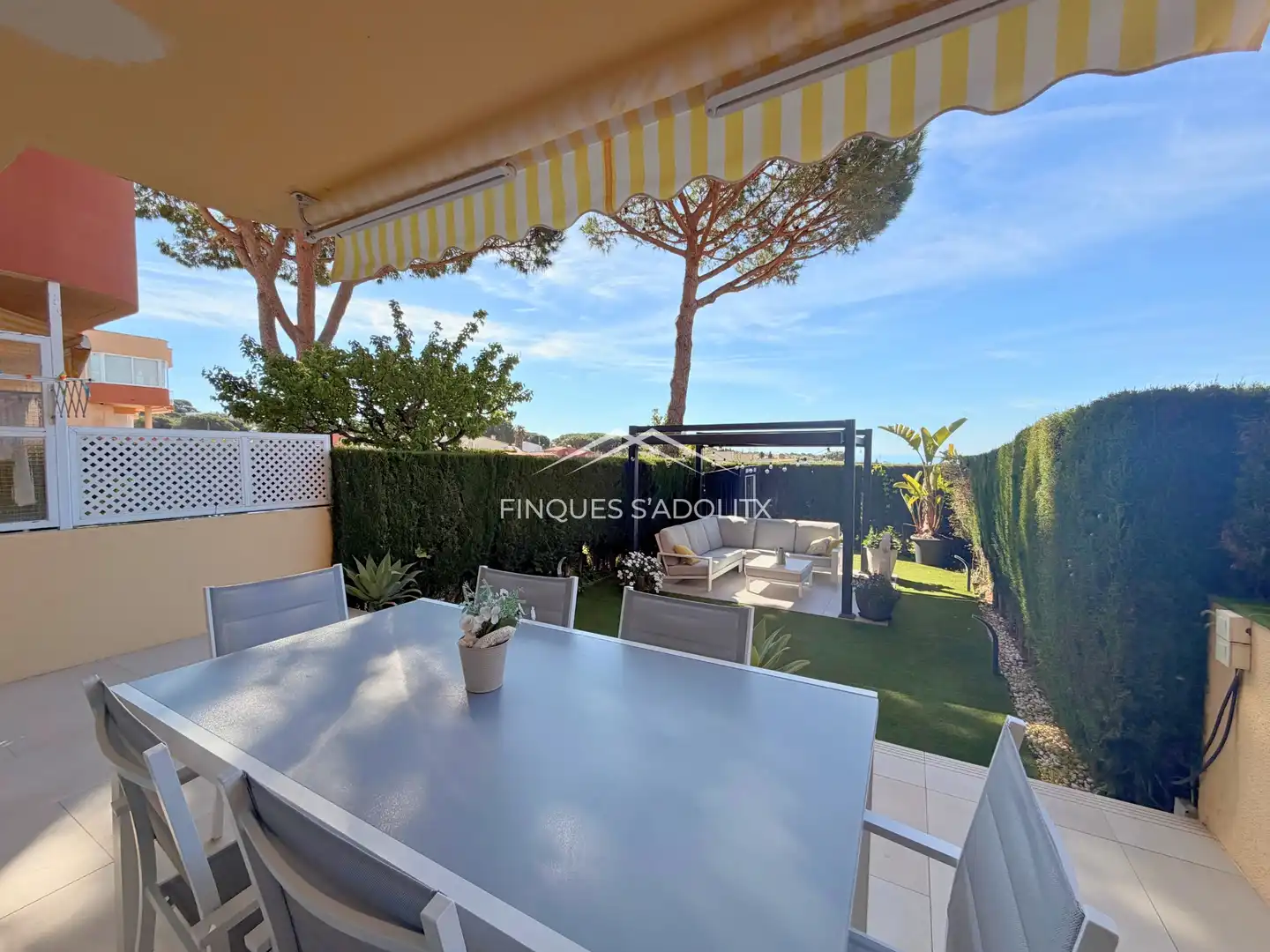 Terrassa de Planta baixa en venda en Castell d'Aro, Platja d'Aro i s'Agaró amb Aire condicionat, Calefacció i Jardí privat