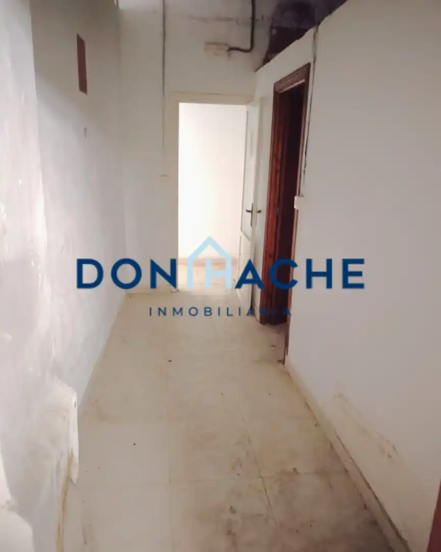 Local comercial en venda a Este, imagen 5