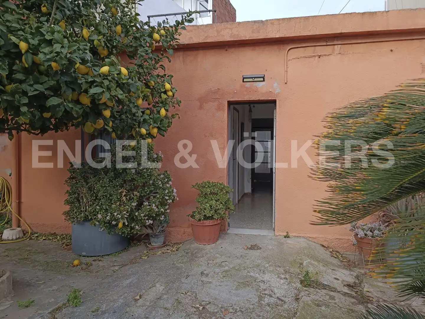 Exterior view of Residential for sale in Badalona