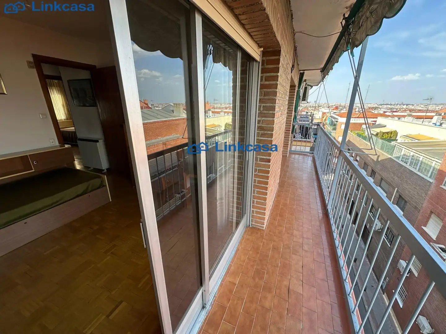 Terraza de Piso en venta en Madrid con Parquet