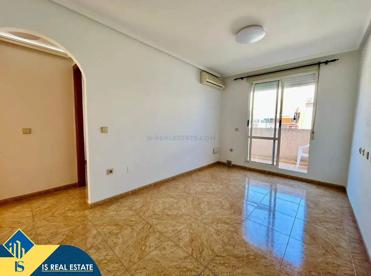 Apartamento con ascensor en venta en Centro