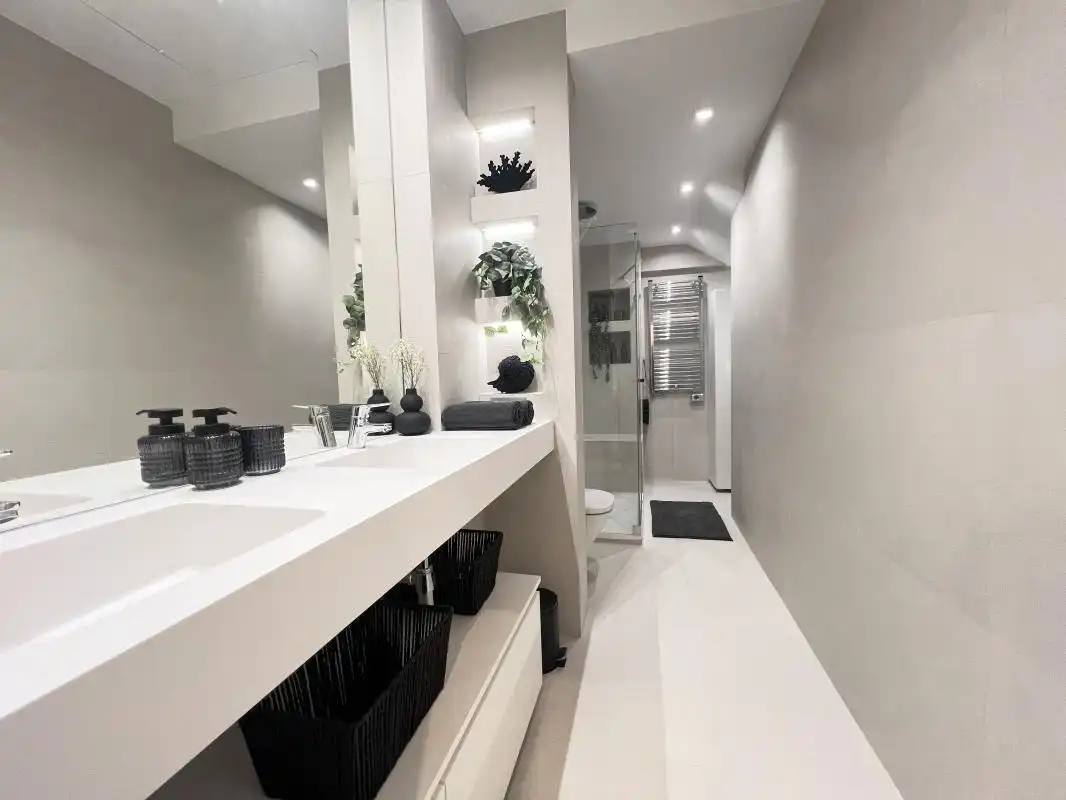 Baño de Planta baja en venta en Madrid con Aire acondicionado y Calefacción