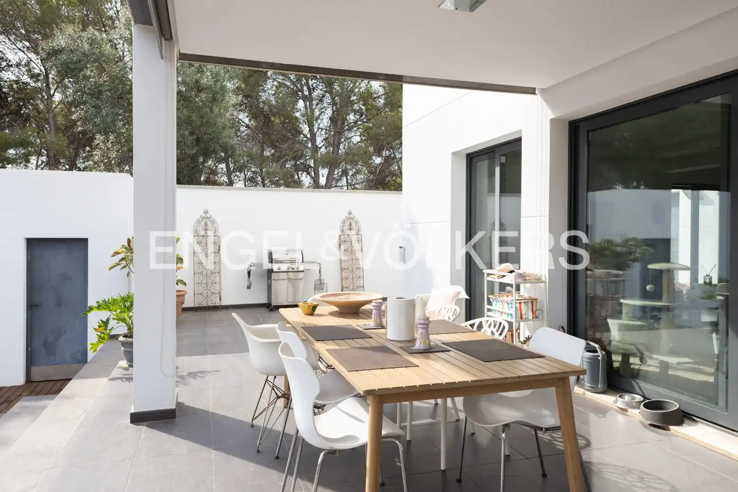 Terrassa de Casa o xalet de lloguer en Chiva amb Aire condicionat, Calefacció i Jardí privat