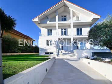 Casa amb jardí en venda a Barrio La Pedraja
