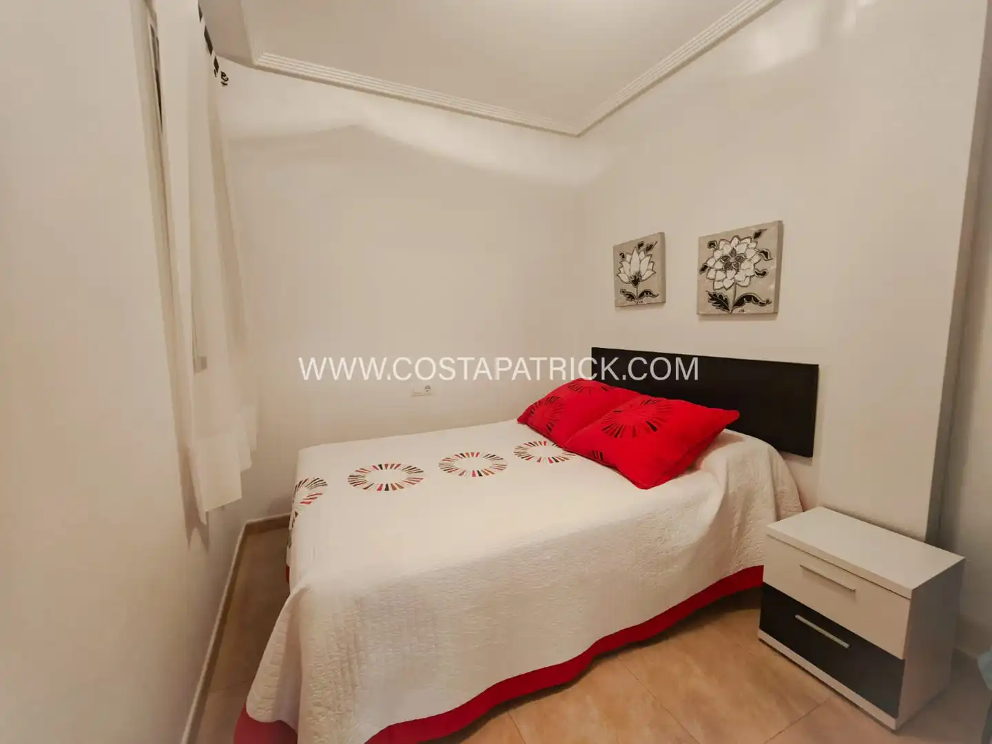Dormitori de Casa adosada en venda en Los Alcázares amb Aire condicionat, Calefacció i Moblat
