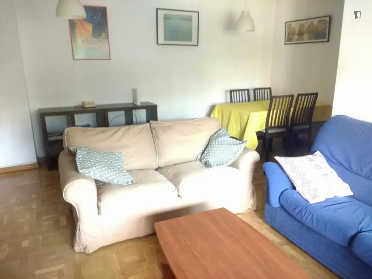 Habitació a Media Legua