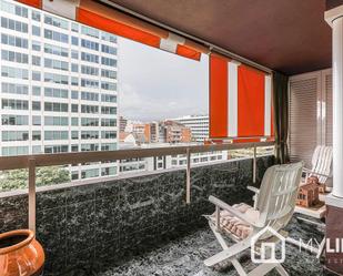 Balcony of Apartment for sale in  Barcelona Capital  with Air Conditioner, Heating and Parquet flooring